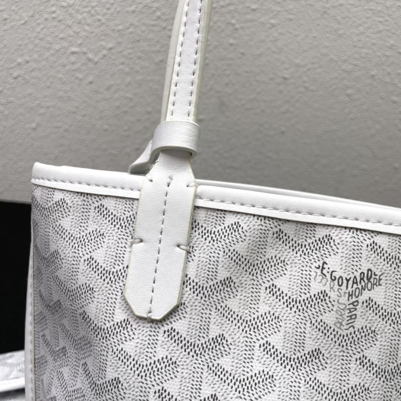 Goyard Shopping Bags